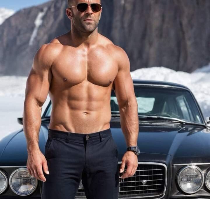 Jason Statham shirtless look